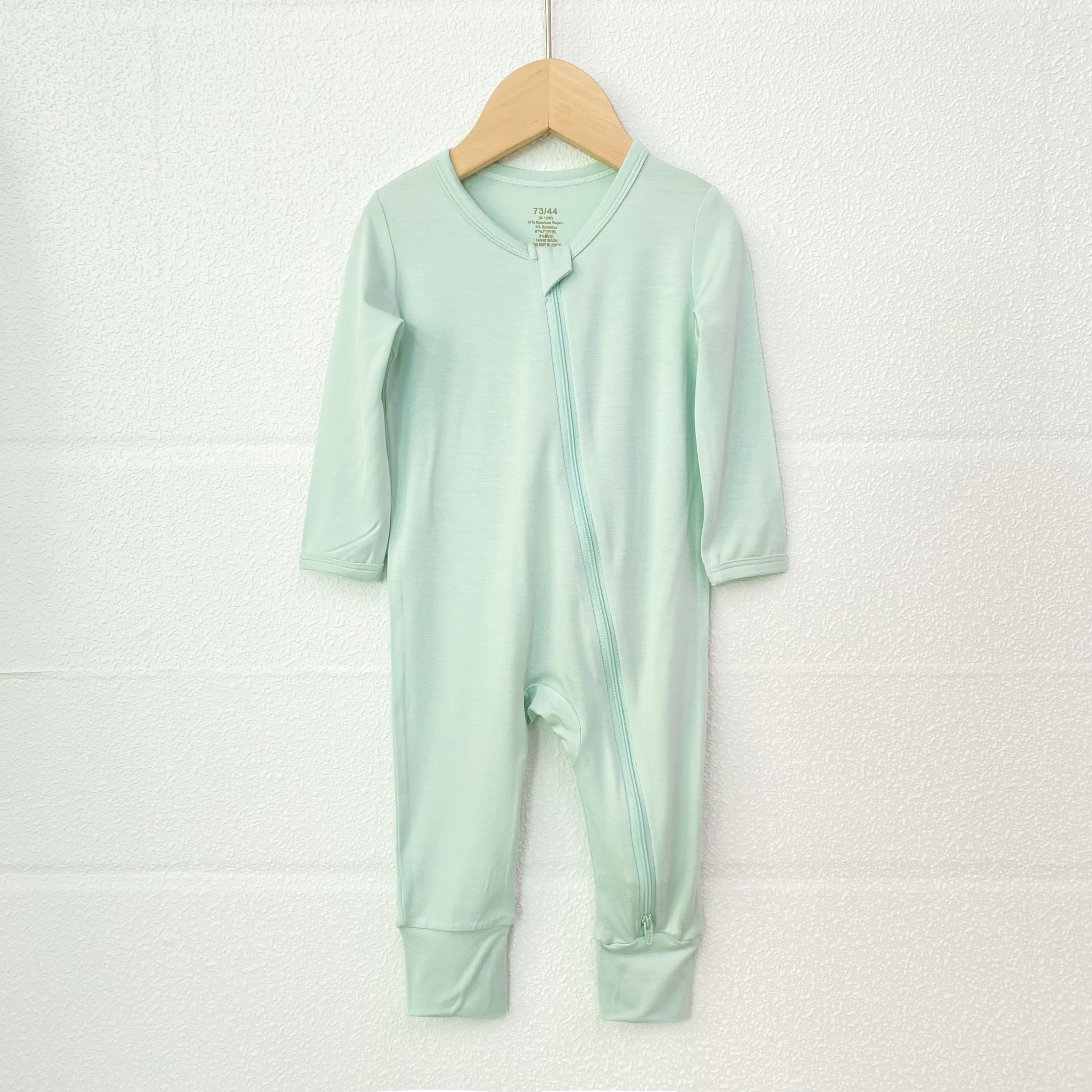 Bamboo zip baby onesie romper – soft and breathable