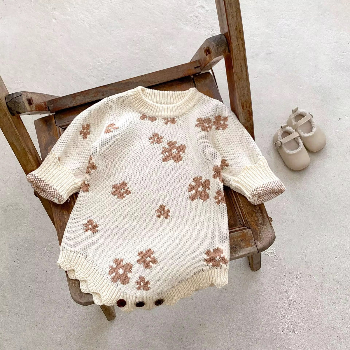 Nature Tree floral baby onesie NZ