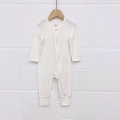 Bamboo zip baby onesie romper – soft and breathable